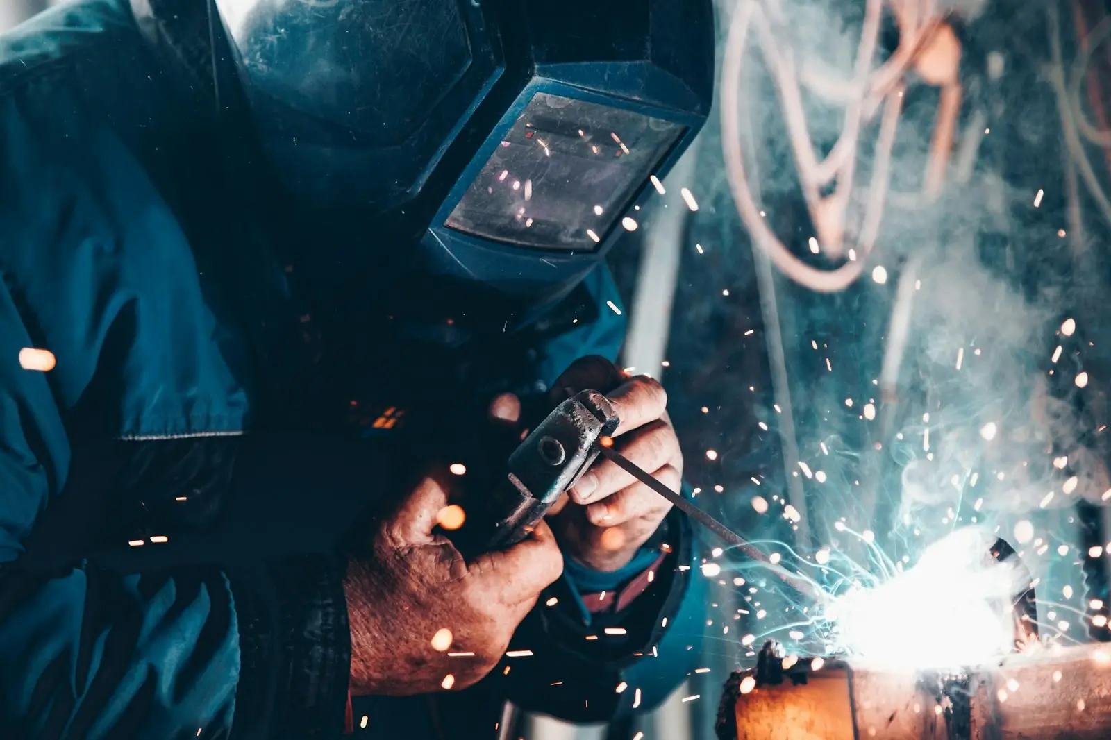 Welding sheet metal components